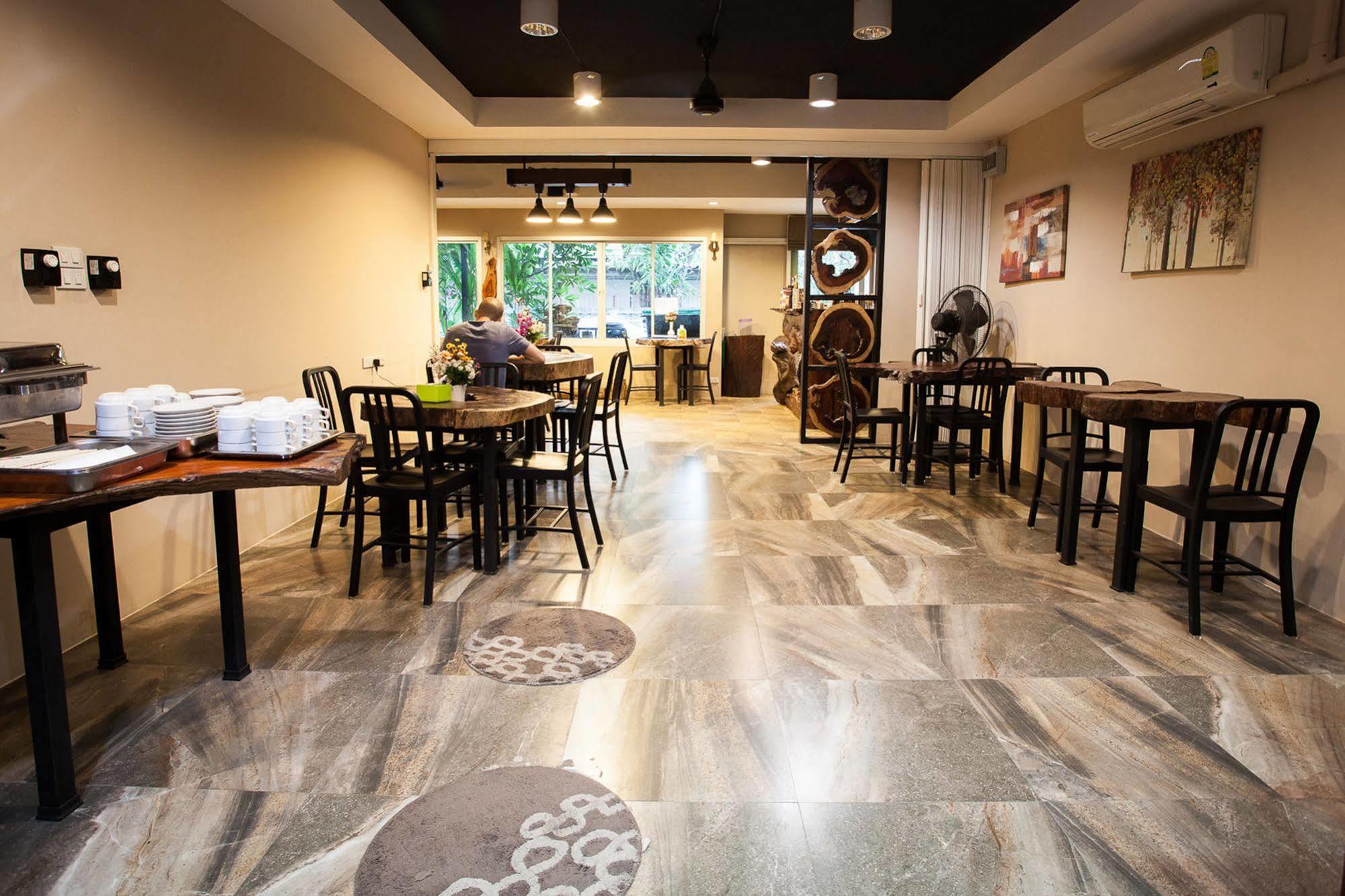 Zen Rooms Vibhavadee-Rangsit Banguecoque Exterior foto